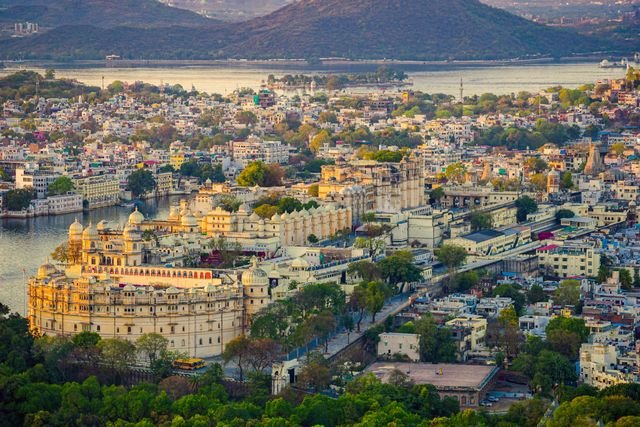 City Palace Udaipur Guide: Timings, Tickets and Visitor Tips