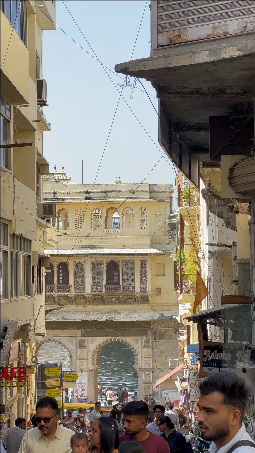 Traditional haveli architecture in Udaipur Old City